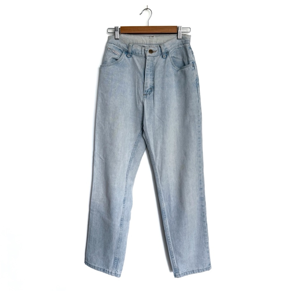 Wrangler | Women’s Light Wash High Rise Straight-Legged Jeans - Size 2